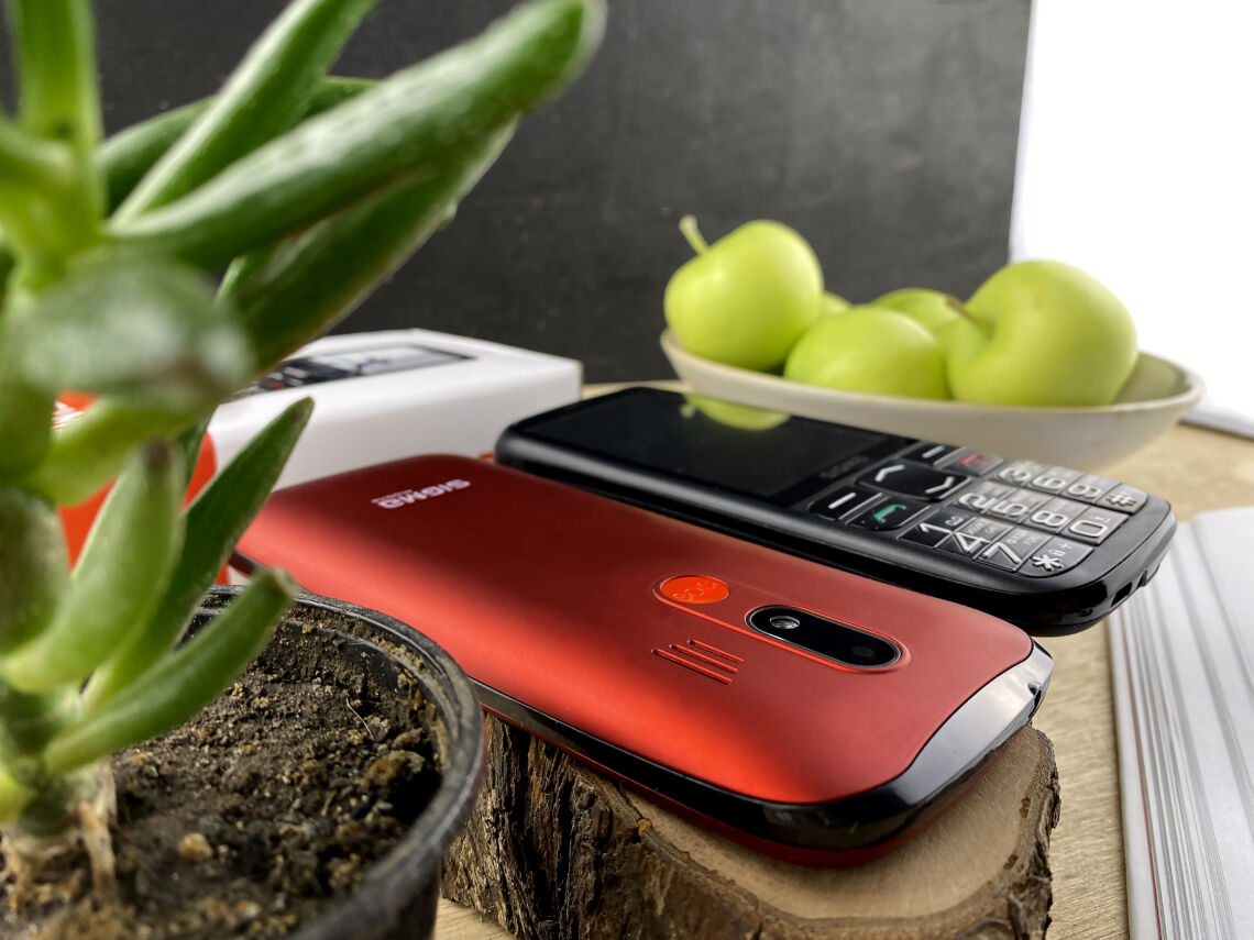Мобільний телефон Sigma mobile Comfort 50 Optima Comfort 50 Optima - стиль, безпека, широкий функціонал